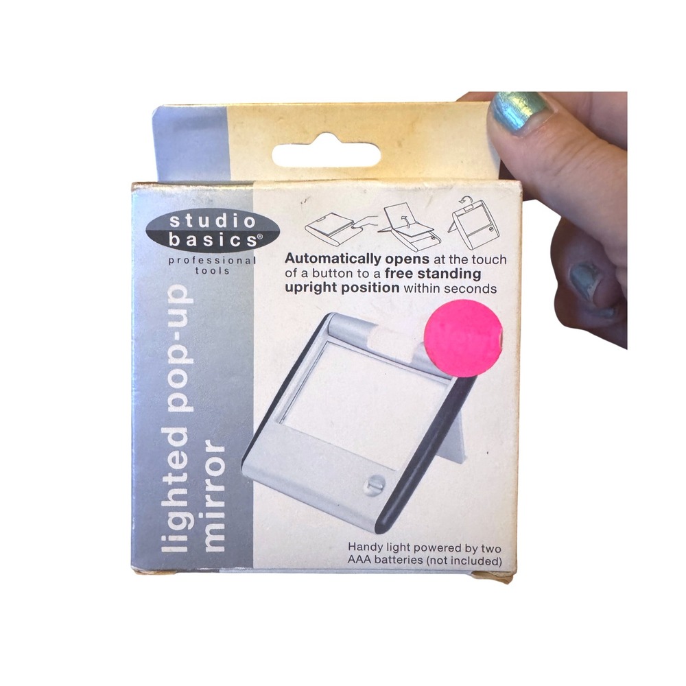 NWT Studio Basics Lighted Pop-Up Mirror 3060 Professional Tools Travel Compact